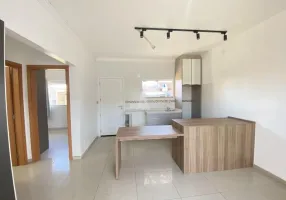Foto 1 de Casa com 2 Quartos para alugar, 53m² em Centro, Araquari