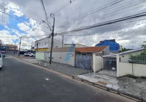 Foto 1 de Casa com 3 Quartos à venda, 150m² em Cajuru, Curitiba