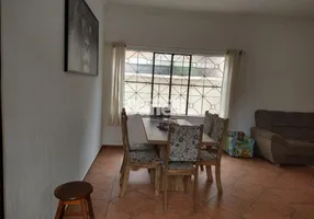 Foto 1 de Casa com 4 Quartos à venda, 118m² em Parque São Domingos, Pindamonhangaba