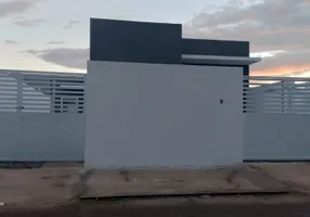 Foto 1 de Casa com 2 Quartos à venda, 62m² em Maria Turri, Rio das Ostras