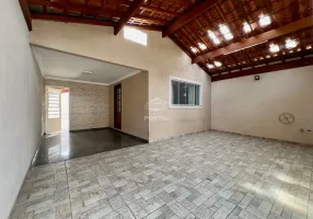 Foto 1 de Casa com 2 Quartos à venda, 121m² em Jardim Adélia Cavicchia Grotta, Limeira