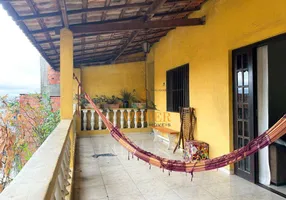 Foto 1 de Sobrado com 3 Quartos à venda, 190m² em Jardim Ana Estela, Carapicuíba