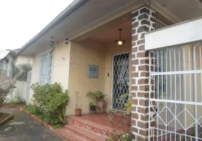 Foto 1 de Casa com 3 Quartos à venda, 200m² em Santo Antônio, Porto Alegre