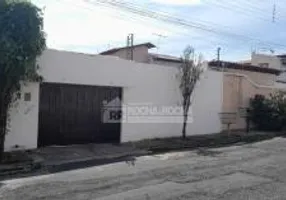 Foto 1 de Casa com 3 Quartos à venda, 300m² em Zoobotânico, Teresina