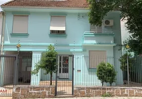 Foto 1 de Sobrado com 4 Quartos para alugar, 250m² em Auxiliadora, Porto Alegre