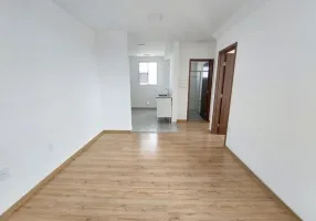 Foto 1 de Apartamento com 2 Quartos para alugar, 45m² em Milionários, Belo Horizonte