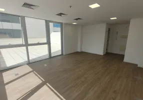 Foto 1 de Sala Comercial para alugar, 38m² em Barra da Tijuca, Rio de Janeiro