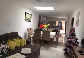 Foto 1 de Casa com 3 Quartos à venda, 230m² em Vila Ré, São Paulo