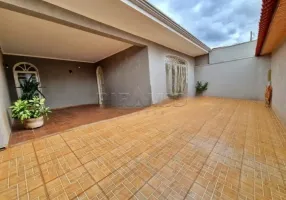 Foto 1 de Casa com 3 Quartos à venda, 215m² em Jardim Paulistano, Ribeirão Preto