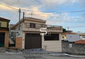 Foto 1 de Sobrado com 3 Quartos para alugar, 294m² em Vila Santa Clara, São Paulo