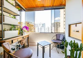 Foto 1 de Apartamento com 3 Quartos à venda, 105m² em Centro, Canoas