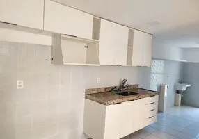 Foto 1 de Apartamento com 3 Quartos para alugar, 80m² em Aeroclube, João Pessoa