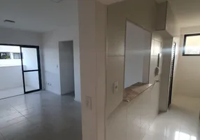 Foto 1 de Apartamento com 3 Quartos para alugar, 77m² em Pitangueiras, Lauro de Freitas