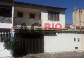 Foto 1 de Casa de Condomínio com 3 Quartos à venda, 160m² em Padre Miguel, Rio de Janeiro
