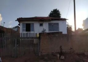 Foto 1 de Casa com 2 Quartos à venda, 50m² em , Jaguariaíva