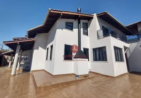 Foto 1 de Casa com 8 Quartos à venda, 750m² em Praia de Fora, Palhoça