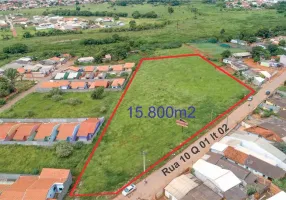 Foto 1 de Lote/Terreno à venda, 15800m² em Setor Nordeste, Formosa