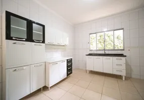 Foto 1 de Casa com 2 Quartos para alugar, 130m² em Chácara Bananal, Arujá