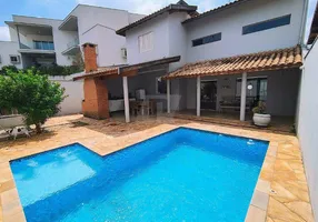 Foto 1 de Casa de Condomínio com 3 Quartos para alugar, 265m² em Centro, Piracicaba