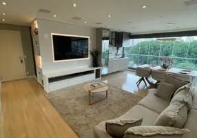 Foto 1 de Apartamento com 3 Quartos à venda, 105m² em Vila Olímpia, São Paulo