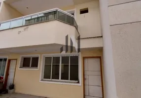 Foto 1 de Casa com 3 Quartos para venda ou aluguel, 150m² em Jardim Sulacap, Rio de Janeiro