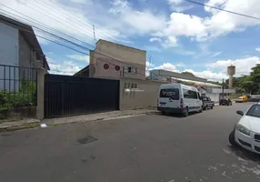 Foto 1 de Ponto Comercial com 3 Quartos à venda, 480m² em Monte Castelo, Teresina