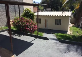 Foto 1 de Casa com 2 Quartos à venda, 70m² em Califórnia, Itaguaí