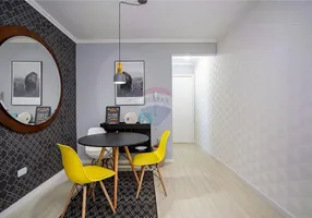 Foto 1 de Apartamento com 3 Quartos à venda, 55m² em Uberaba, Curitiba