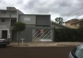 Foto 1 de Sobrado com 4 Quartos à venda, 118m² em Jardim Burle Marx, Londrina