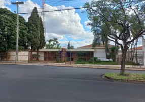 Foto 1 de Casa com 3 Quartos à venda, 500m² em Jardim Primavera, Araraquara