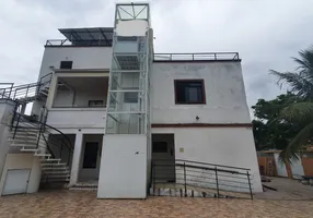 Foto 1 de Casa com 5 Quartos à venda, 283m² em Canasvieiras, Florianópolis