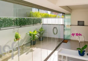 Foto 1 de Apartamento com 2 Quartos à venda, 50m² em Itaim Bibi, São Paulo