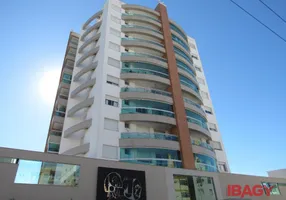 Foto 1 de Apartamento com 3 Quartos para alugar, 106m² em Canto, Florianópolis
