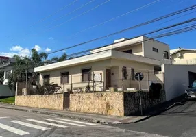 Foto 1 de Casa com 5 Quartos à venda, 290m² em Coloninha, Florianópolis