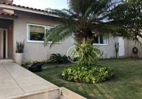 Foto 1 de Casa com 4 Quartos à venda, 600m² em Cancela Preta, Macaé