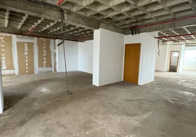 Foto 1 de Sala Comercial para alugar, 203m² em Park Lozândes, Goiânia