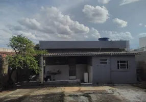 Foto 1 de Casa com 3 Quartos para alugar, 209m² em Camargos, Belo Horizonte