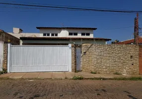Foto 1 de Sobrado com 3 Quartos à venda, 255m² em Centro, Araraquara