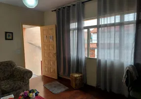 Foto 1 de Casa com 3 Quartos à venda, 190m² em Jordanópolis, São Paulo