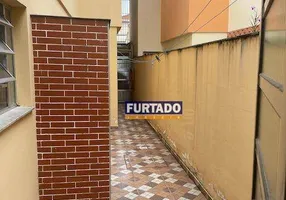 Foto 1 de Sobrado com 3 Quartos à venda, 156m² em Vila Gilda, Santo André