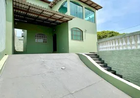 Foto 1 de Casa com 3 Quartos à venda, 213m² em Parque Dez de Novembro, Manaus
