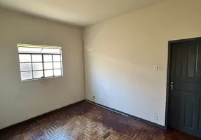Foto 1 de Casa com 2 Quartos para alugar, 70m² em Bom Jesus, Belo Horizonte