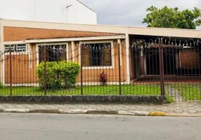 Foto 1 de Casa com 3 Quartos à venda, 255m² em Centro, Ubatuba