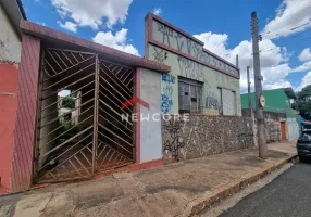 Foto 1 de Lote/Terreno à venda, 253m² em Vila Falcão, Bauru