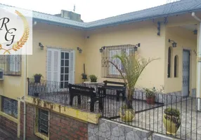 Foto 1 de Casa com 4 Quartos à venda, 200m² em Santa Cecilia, Viamão