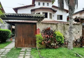 Foto 1 de Casa com 5 Quartos à venda, 430m² em Camboinhas, Niterói