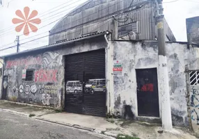 Foto 1 de Galpão/Depósito/Armazém à venda, 303m² em Ponte Rasa, São Paulo