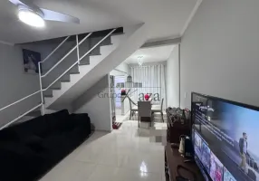 Foto 1 de Casa de Condomínio com 2 Quartos à venda, 85m² em Jardim Emília, Jacareí