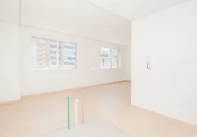 Foto 1 de Apartamento com 1 Quarto para alugar, 35m² em Cidade Baixa, Porto Alegre
