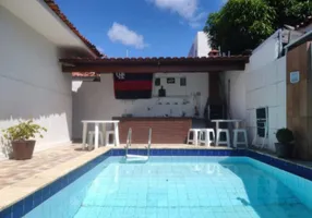 Foto 1 de Casa com 3 Quartos à venda, 289m² em Itapuã, Salvador